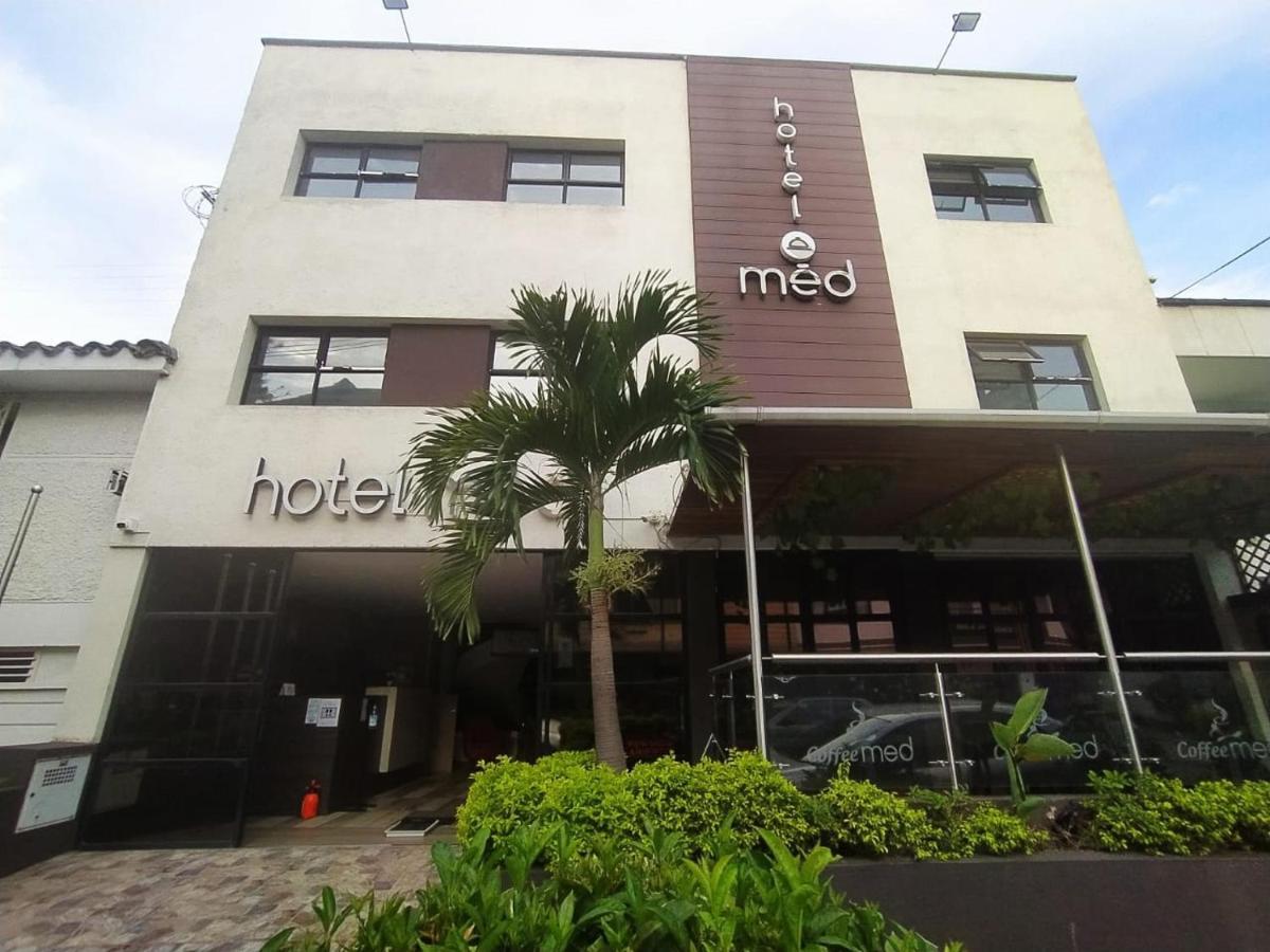 Hotel Med 70 Medellín Kültér fotó