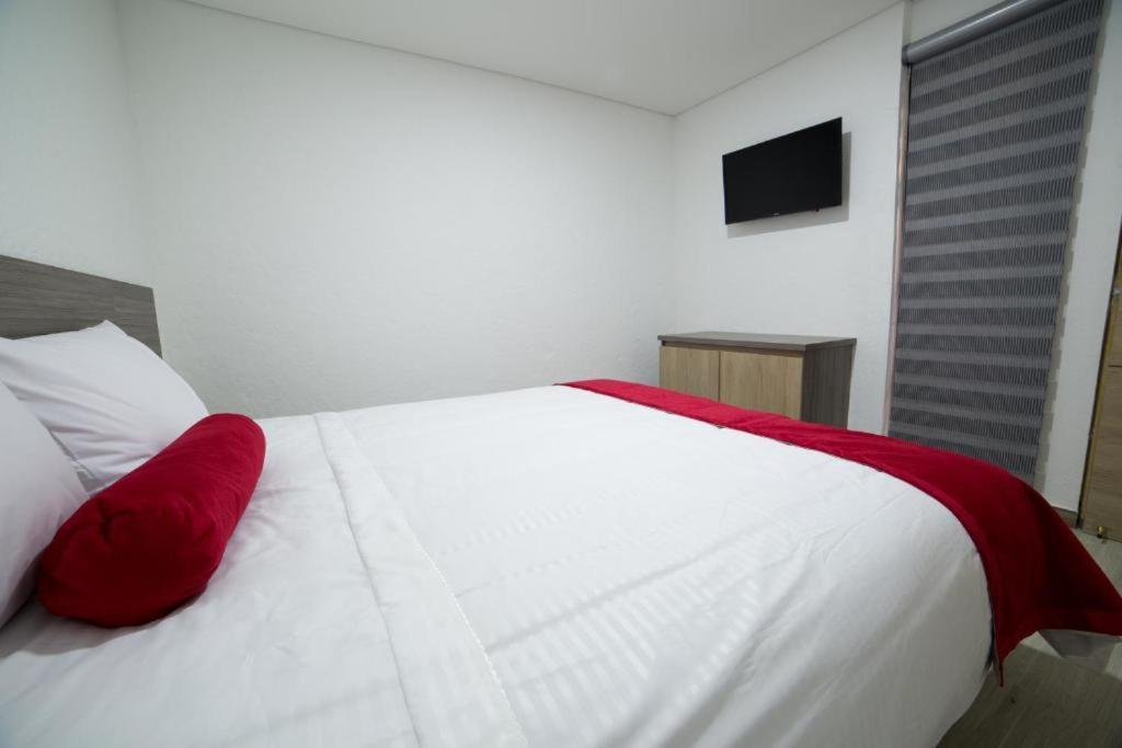 Hotel Med 70 Medellín Kültér fotó