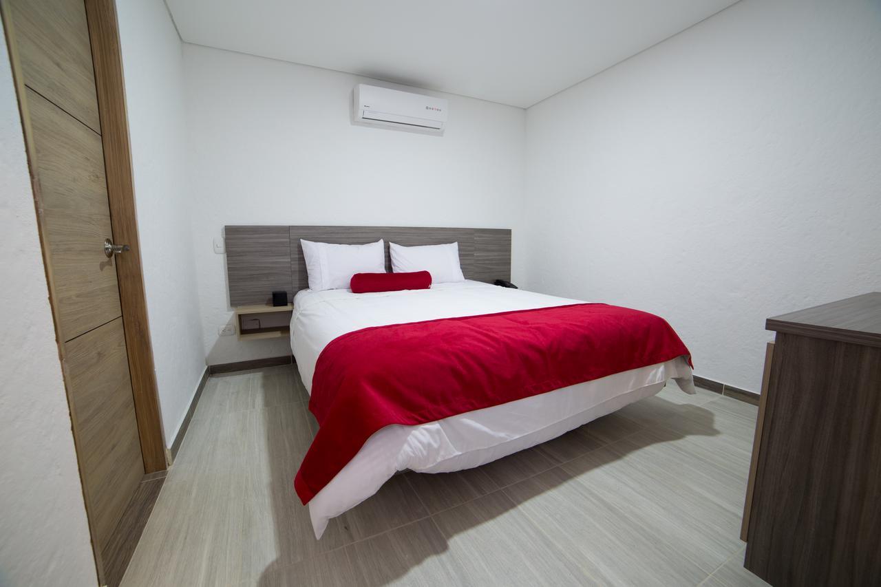 Hotel Med 70 Medellín Kültér fotó