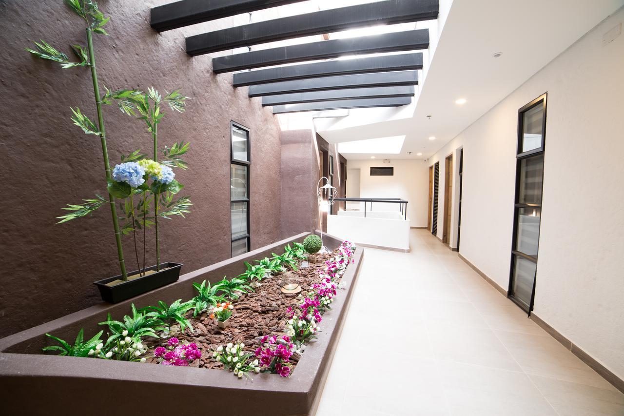 Hotel Med 70 Medellín Kültér fotó