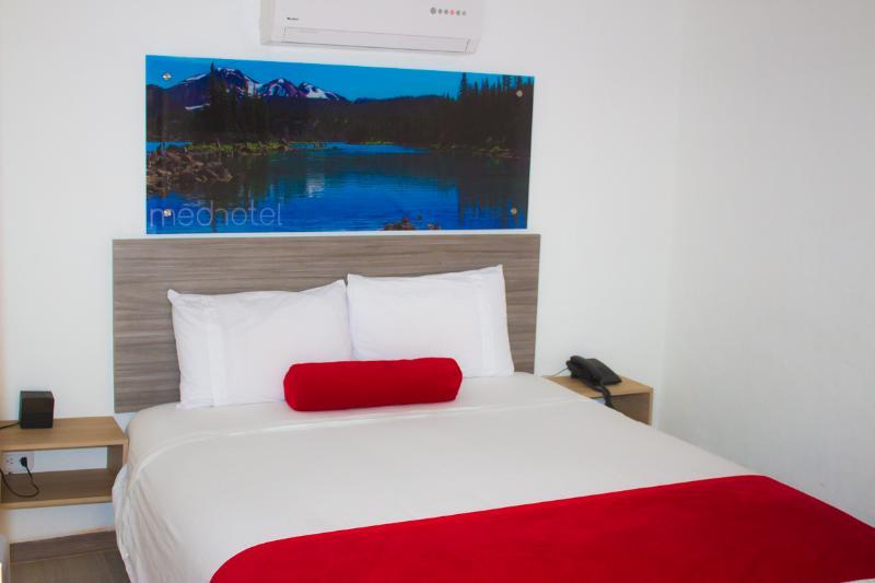 Hotel Med 70 Medellín Kültér fotó